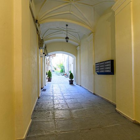 Ferienwohnung Uptown 46 Brașov Exterior foto