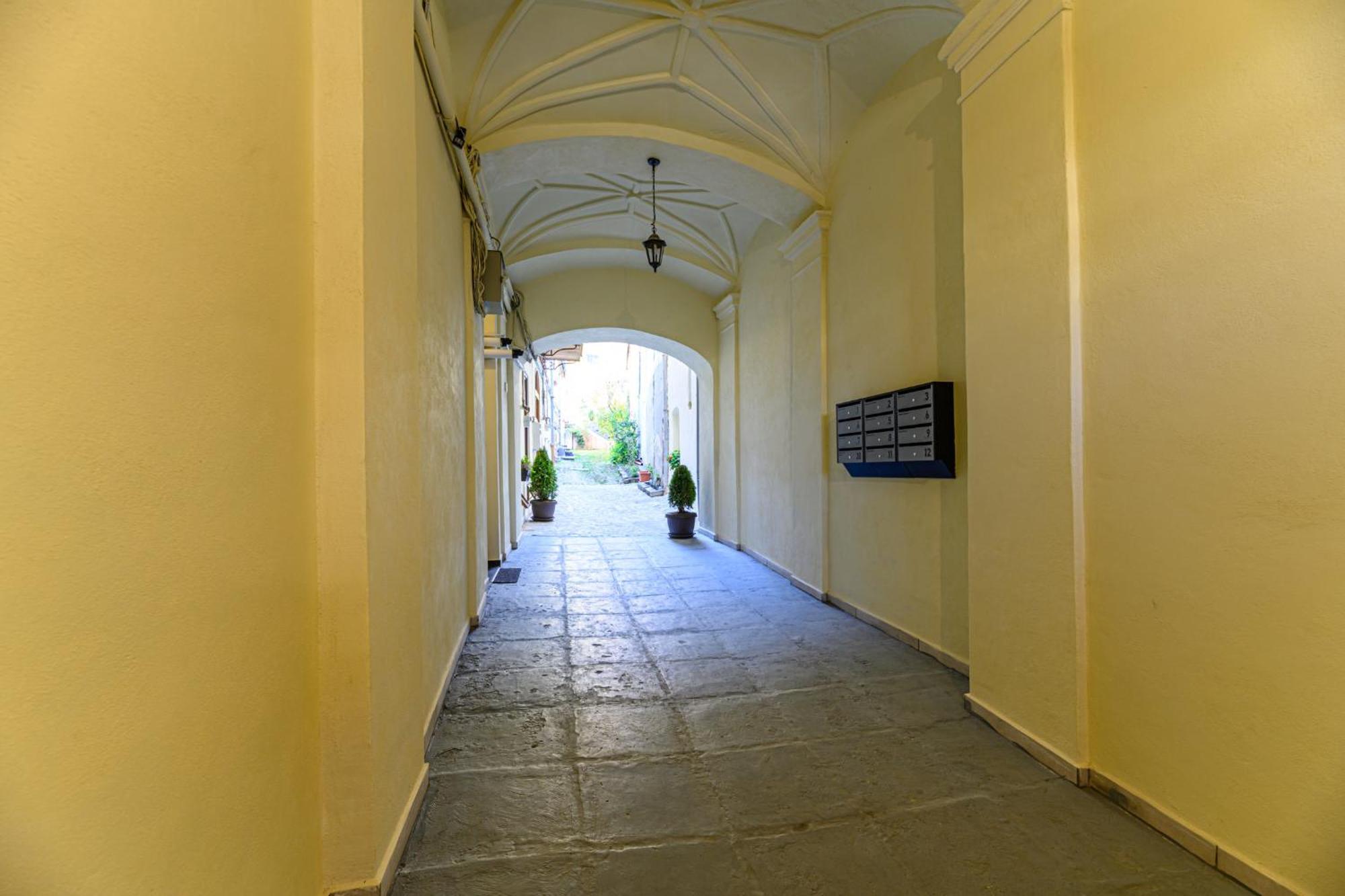 Ferienwohnung Uptown 46 Brașov Exterior foto